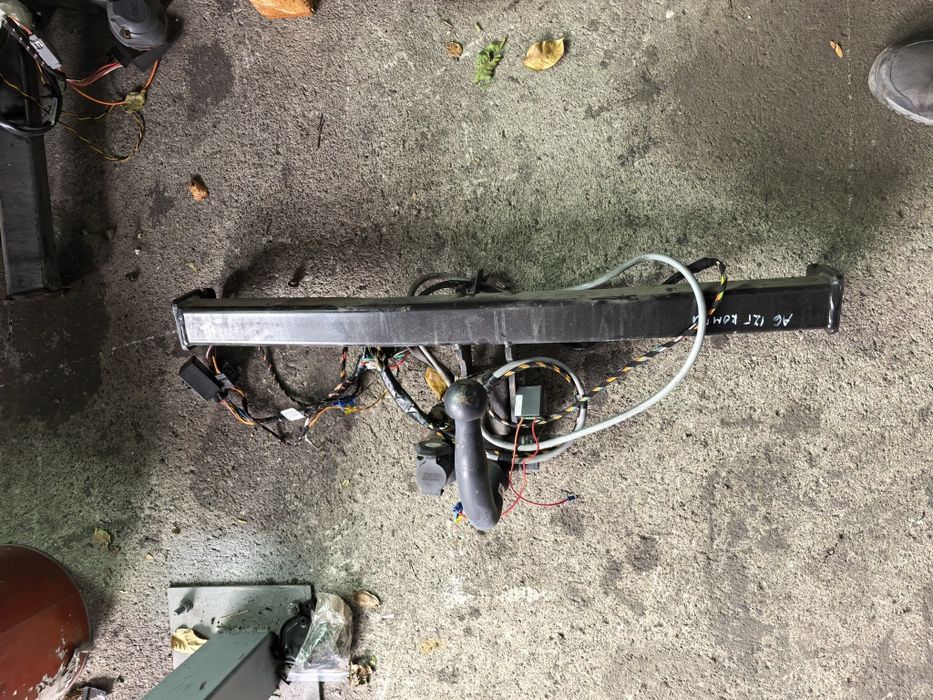 Теглич за Audi A6 C7