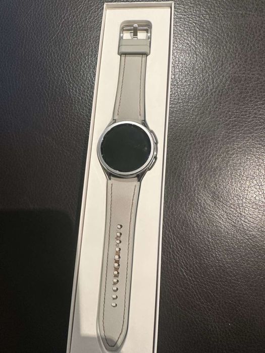 Смарт часовник Galaxy smart 6 classic