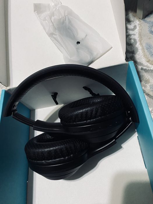 Наушники Celebrat