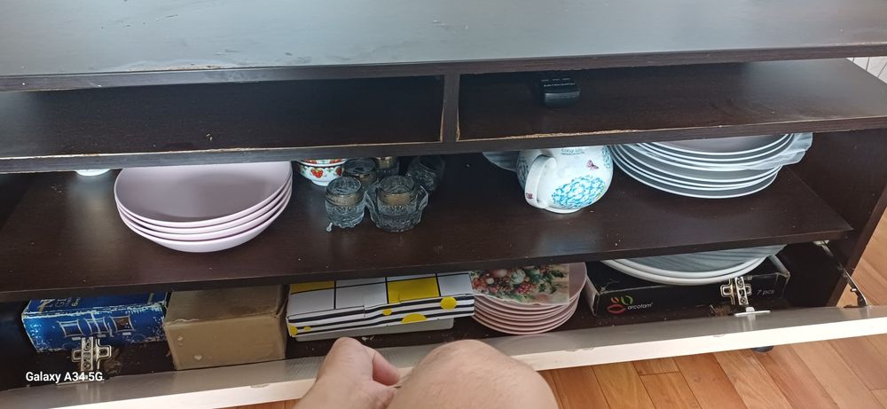 Тумба под телевизор