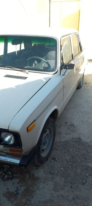 Vaz 2106 sotiladi srochna kelishtirib beraman