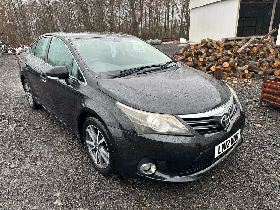 НА ЧАСТИ Toyota Avensis T27 Facelift 2013г. 2.0D-4D 124к.с