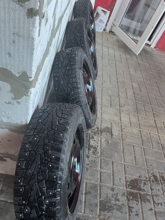 Продам диски с резиной