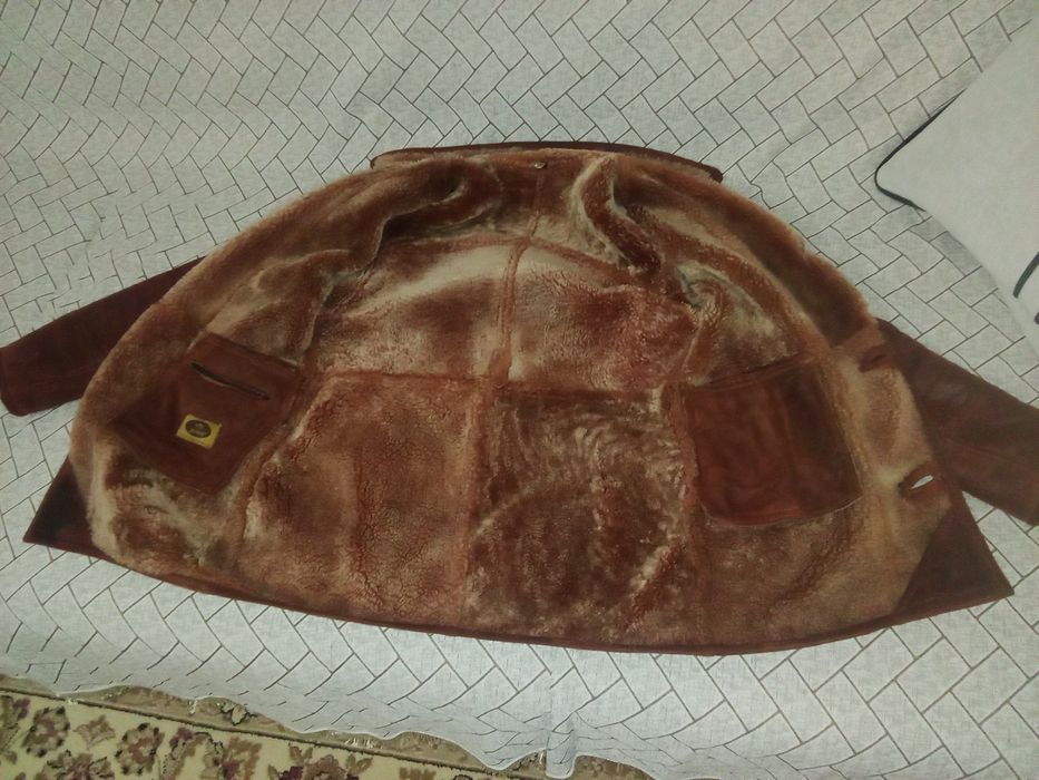 Продам дубленку в хорошем состояний.