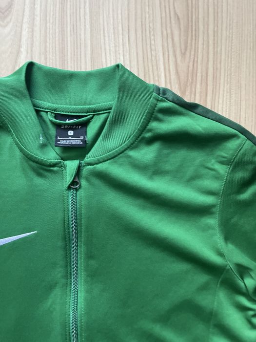 NIKE dri-fit / мъжки тренировъчен суичър S