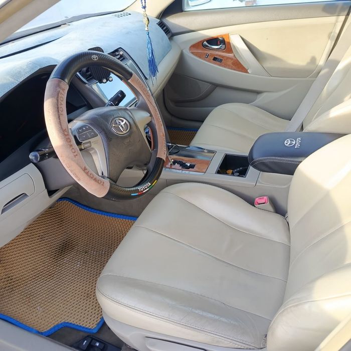 Продам toyota camry 40