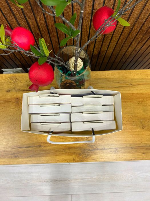 Оригинальные швейцарские чехлы для iphone