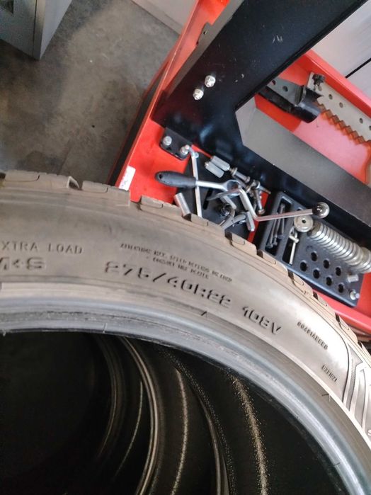4бр.зимни гуми 275/40/22 Goodyear