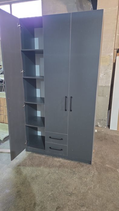 Продам новый шкаф