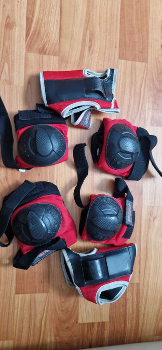 Set protectii copii genunchiere cotiere bicicleta skate patine