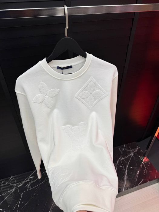 Мъжки блузи различни модели