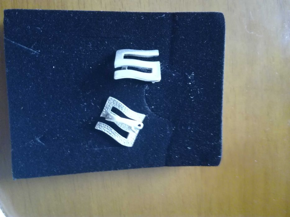 Сребърни бижута-обеци-40лв, Армани-80лв