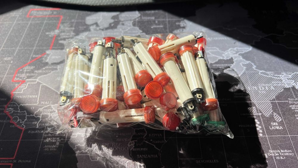 Соц. лампички за електроуреди - около 40 бр.