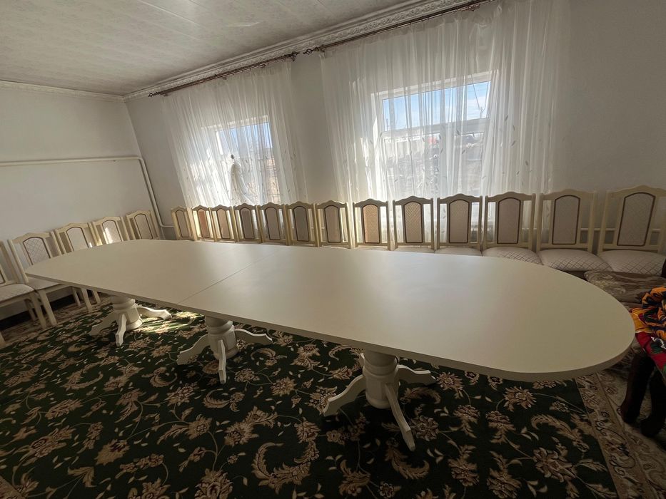 Стол сатылады!!!