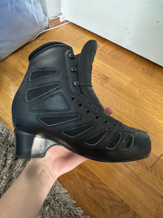 Фигурнык коньки