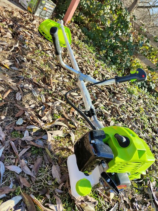 Motocoasa pe benzina UralMash Campion,8.5CP+Oferta de primavara!+Livrare