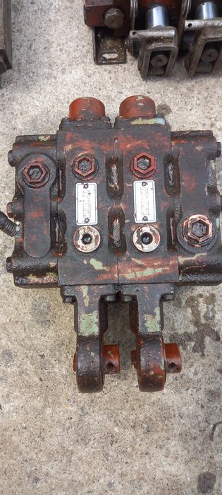 distribuitor hidraulic