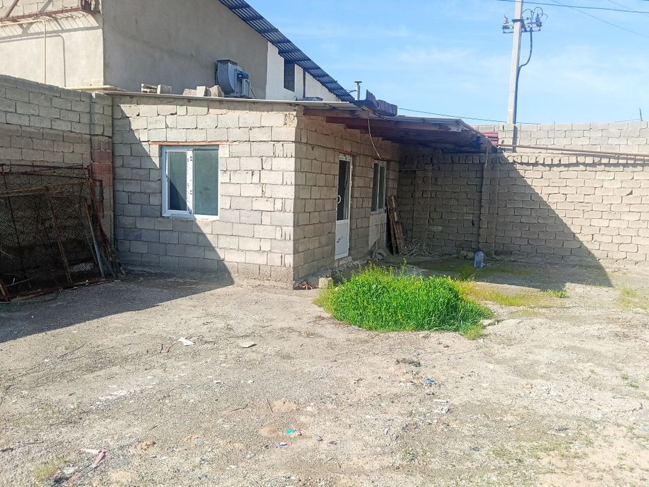 Курулиши тугалланмаган йер сотилади