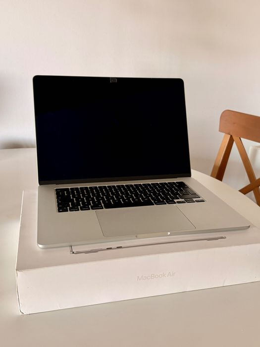 Macbook Air M2 silver - 512GB - full box