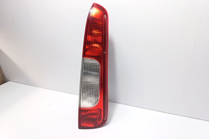 Stop dreapta Ford C-Max prima generatie (facelift)