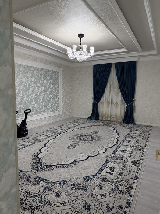 Onqorgon Obod Mahallada 3 sotih 6ta  xona kotta xol va oshxona