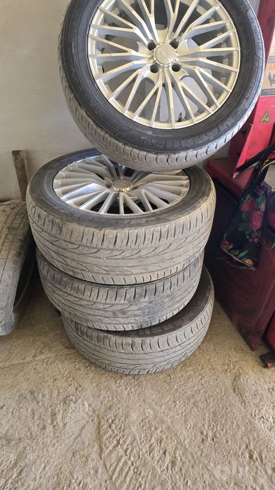 R 17 215/55 Deska balon