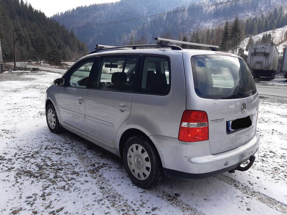 Vand Touran,2005,140 CP,stare f. bună