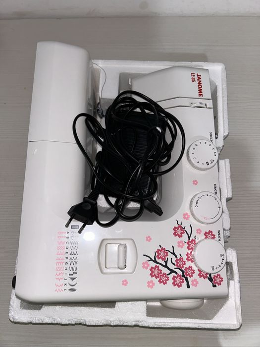 Janome legend LE 35 швейная машина