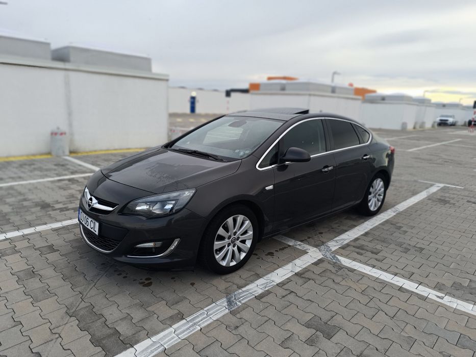 OPEL Astra 2013 — imagine 3