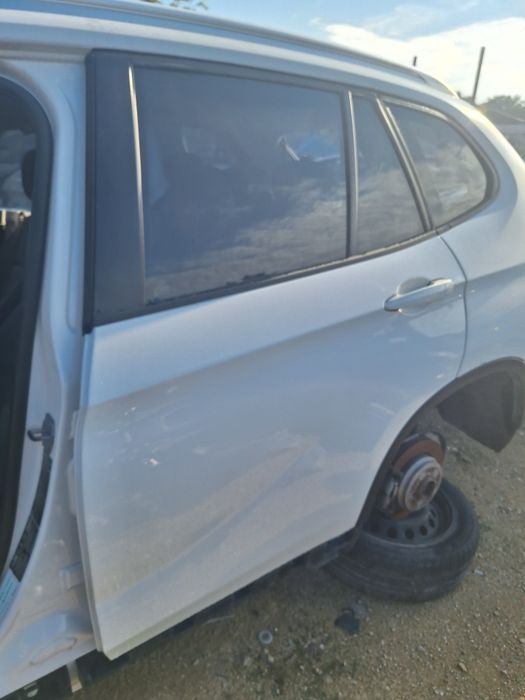 Задна лява врата Bmw X1 E84 / Бмв Х1 Е84 2012г.
