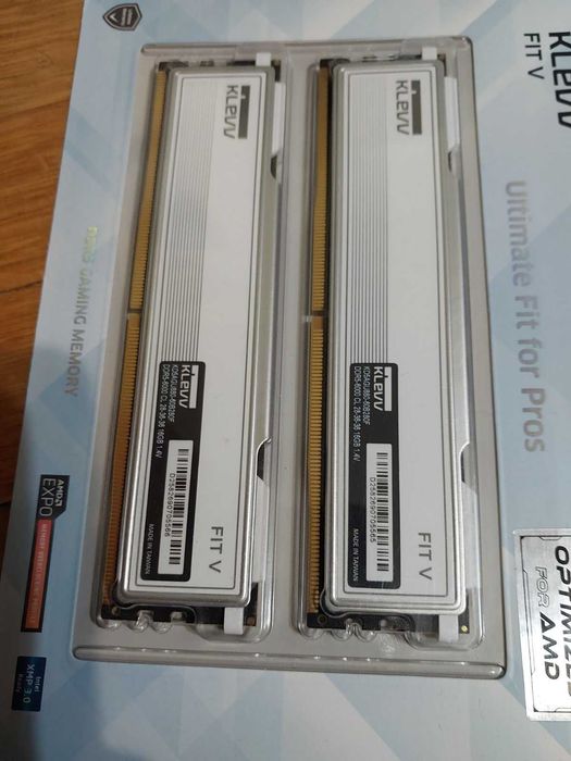 32GB 6000MT/s DDR5 CL28 - Klevv Fit5 (EXPO, XMP) - Нови!