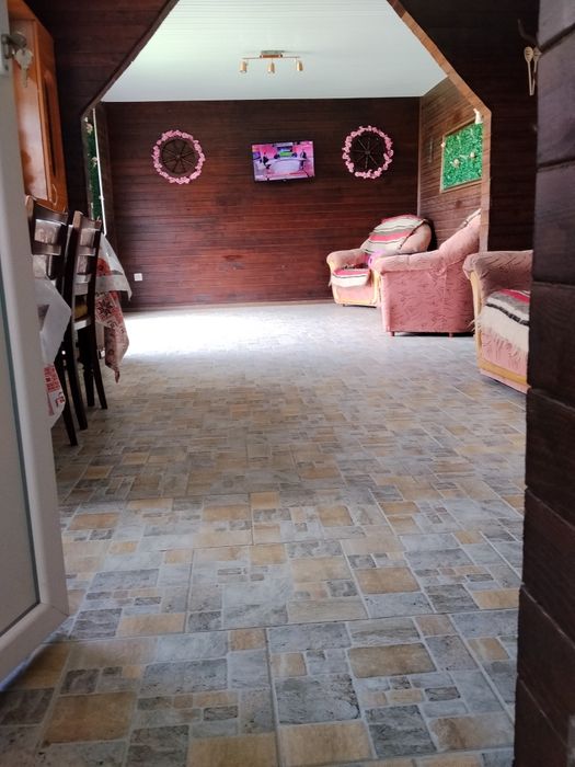 Casa de închiriat