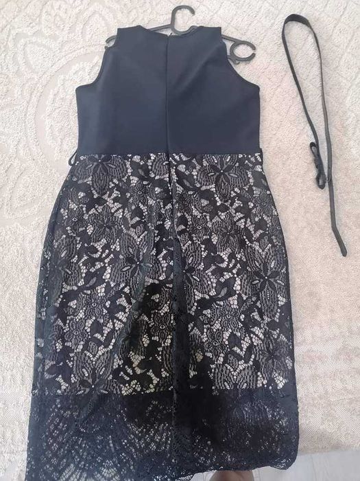 Рокля с колан... 30