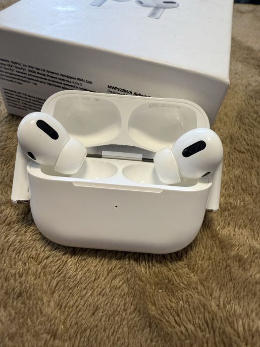 AirPods Pro белые,новые