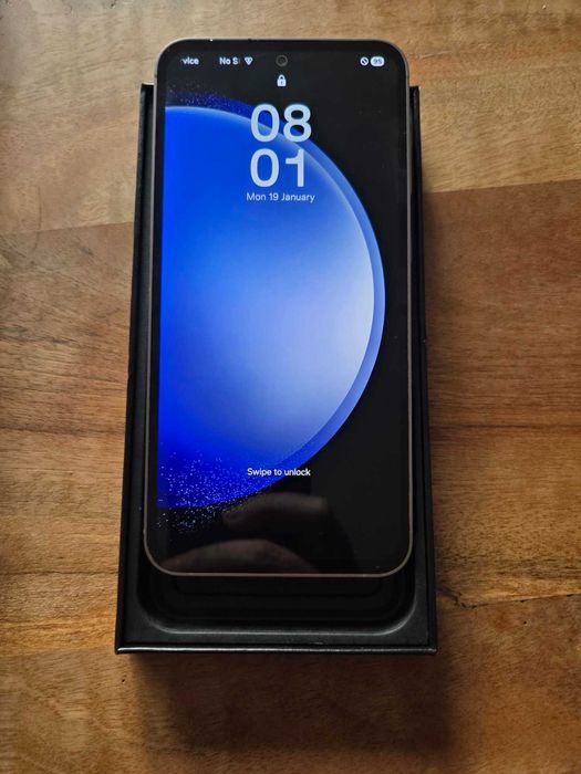 Samsung Galaxy S23 FE 128GB/8GB Гаранция до 03.26 Оригинална Опаковка