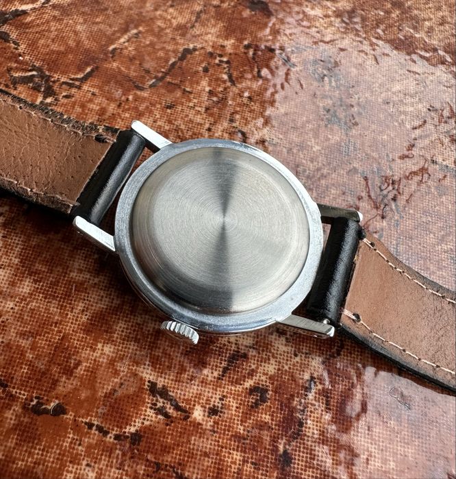 Руски Механичен ръчен часовник – масонски символ