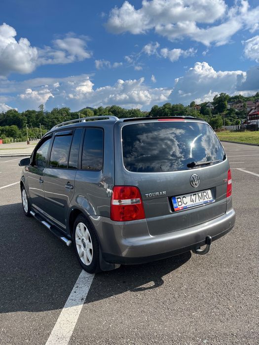 VOLKSWAGEN Touran 2004 — imagine 4