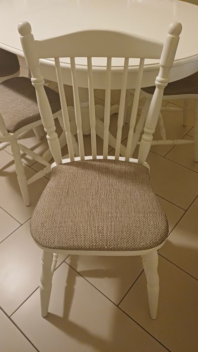 Masa extensibila cu 6 scaune Mobirom