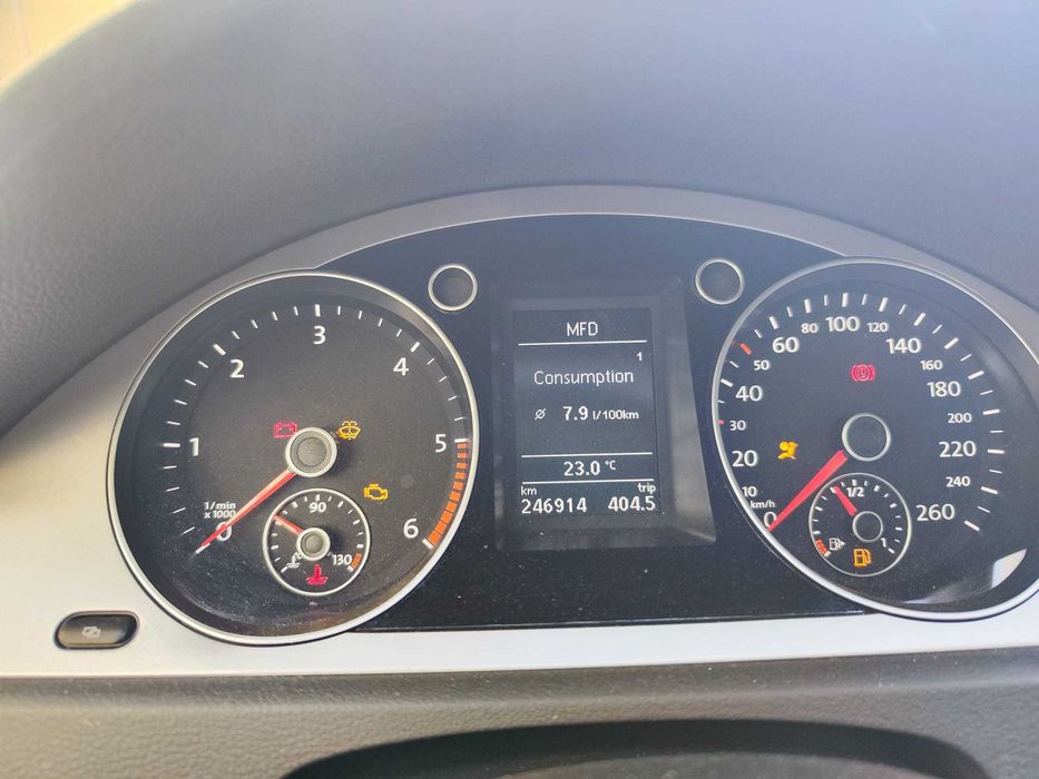 VOLKSWAGEN Passat 2010 — imagine 4