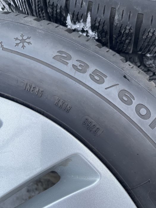 Roti complete Land Rover cu cauciucuri de iarna Dunlop