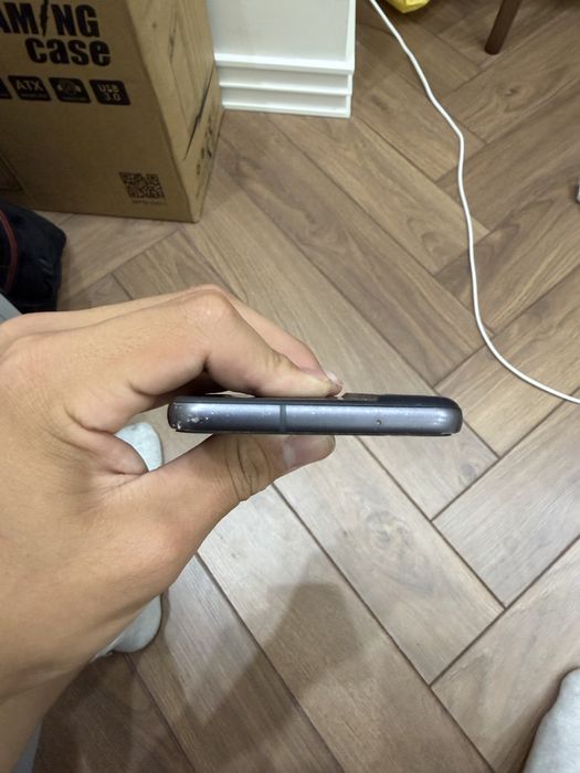Samsung S21 FE 5G обмен и торг есть