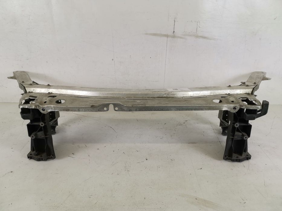 Горна част на теглич Мерцедес-Бенц / Mercedes-Benz GLC-Class X253/C253