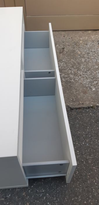 Comoda TV Ikea ca noua urgent