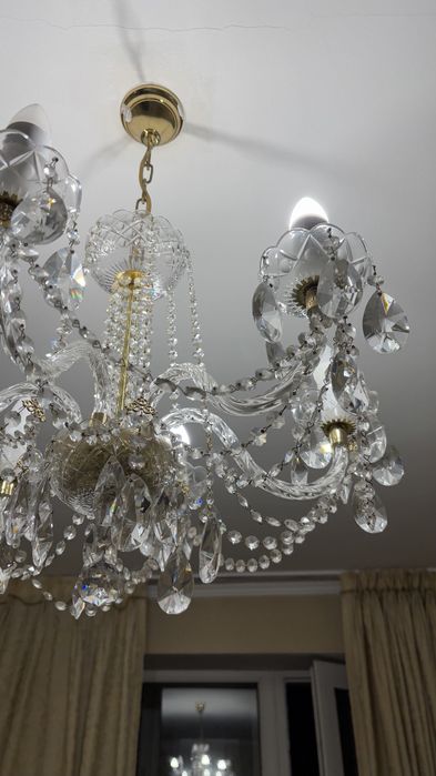 Люстра хрустальная