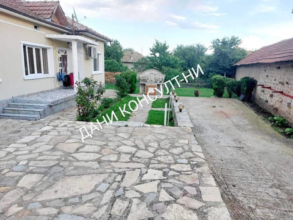 Продава се Къща в Велико Търново, Акация - 140 кв.м за 679 €/кв.м - Снимка #1