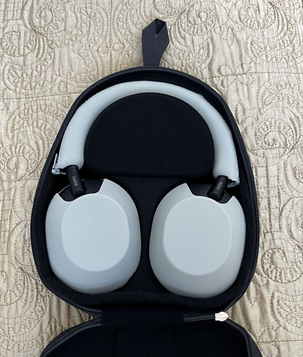 Sony WH-1000XM5 — оригинал