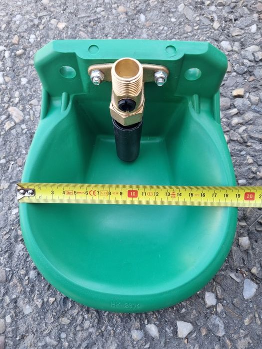 Adapatoare din plastic pentru oi, capre