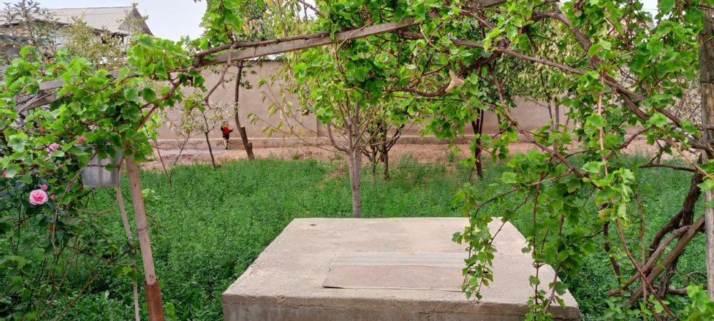 Sotiladi:6 xonali uy,