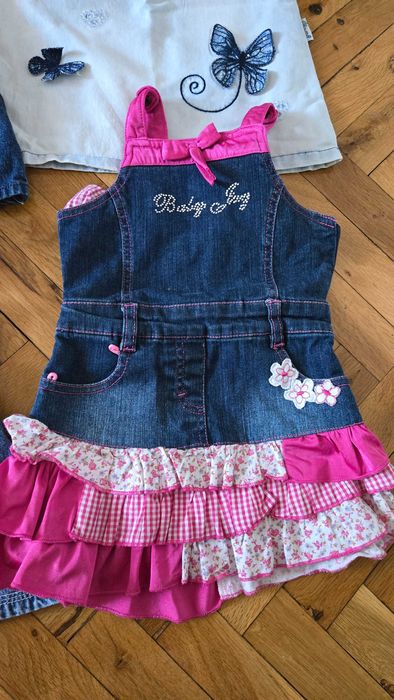 Лот дънкови роклички за момиченце, разм.1-2години и роклички с ягоди