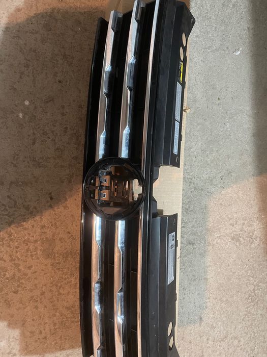 Фарове, стопове, решетка за VW Tiguan